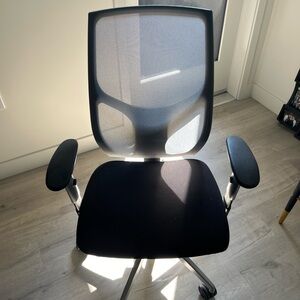 Executive  office chair